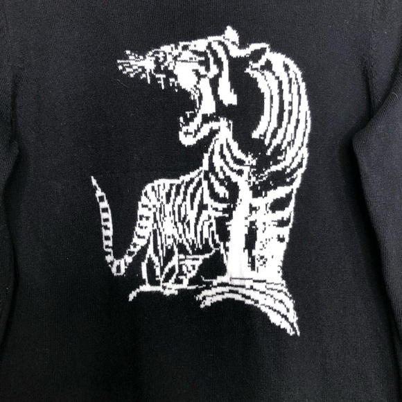Unwine Black tiger, graphic, print sweater - Picture 3 of 10